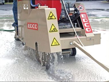 24'' Self Propelled Walk-behind Concrete Saw - Image 2
